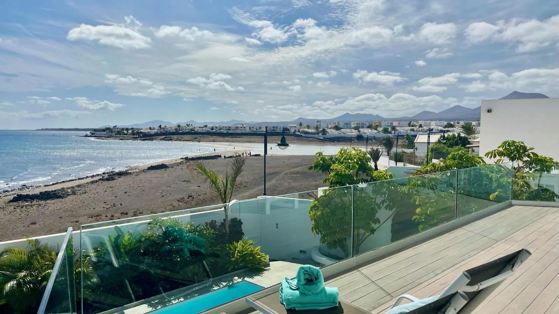 Villa Del Mar Lanzarote - Luxury Beachhouse Arrecife  Espagne